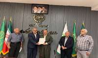 تجلیل از بازنشستگان و کارکنان شاخص سازمان جهاد کشاورزی کردستان